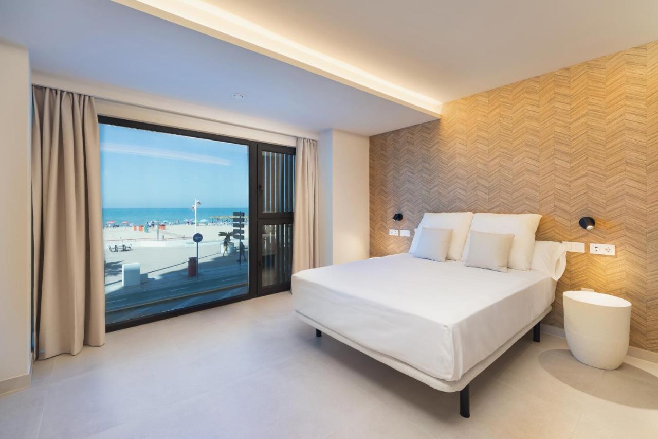 Apartamentos Playa Victoria 카디스 외부 사진